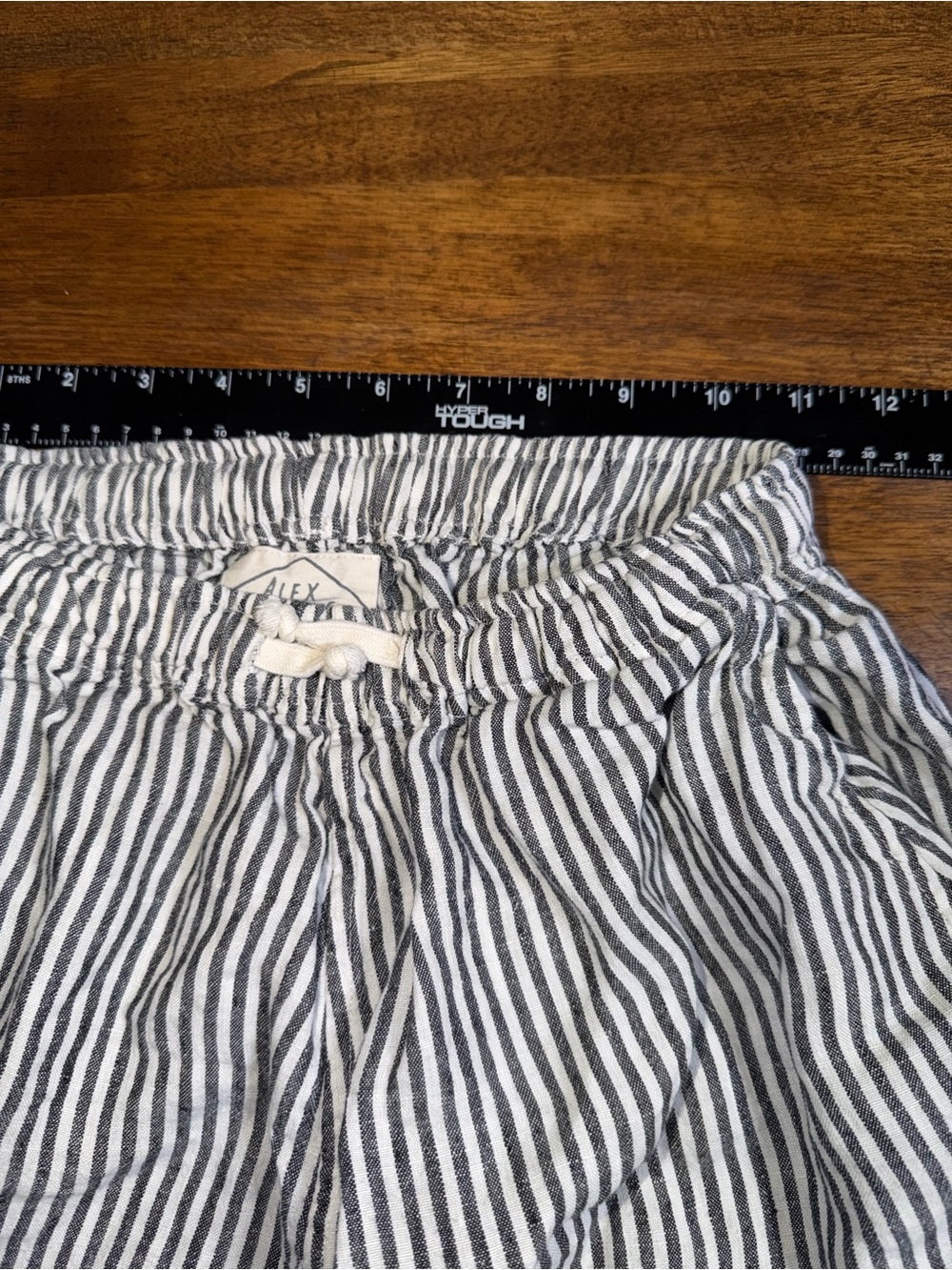 Alex Crane 100% Linen Striped Shorts - Picture 4 of 6